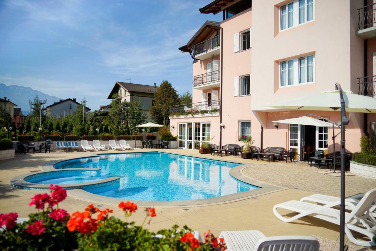 Hotel Bellaria Levico Terme Εξωτερικό φωτογραφία