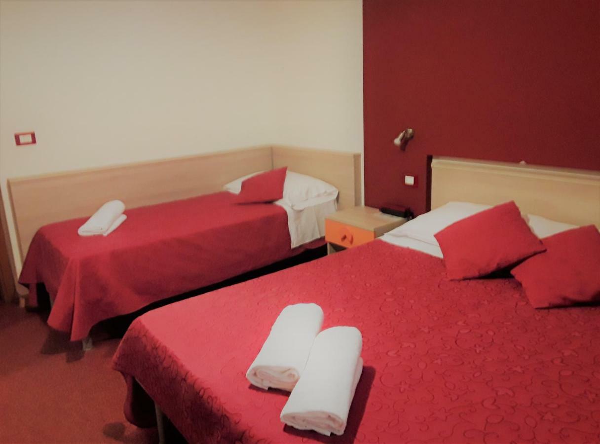 Hotel Bellaria Levico Terme Εξωτερικό φωτογραφία