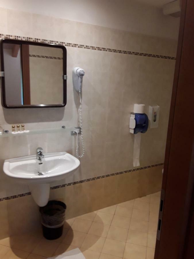 Hotel Bellaria Levico Terme Εξωτερικό φωτογραφία